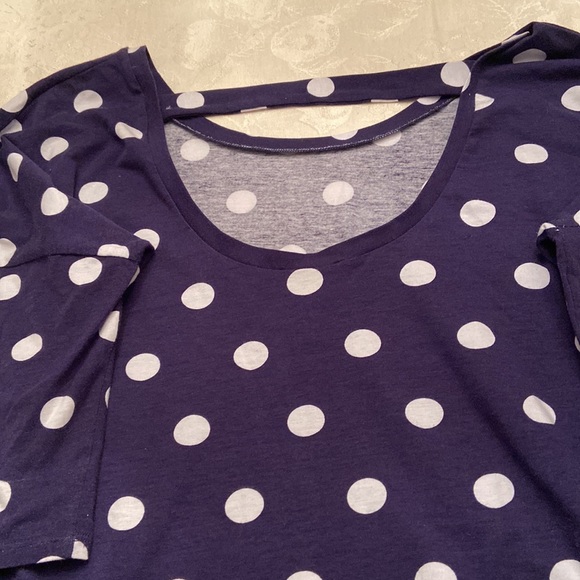 Top - Picture 3 of 3